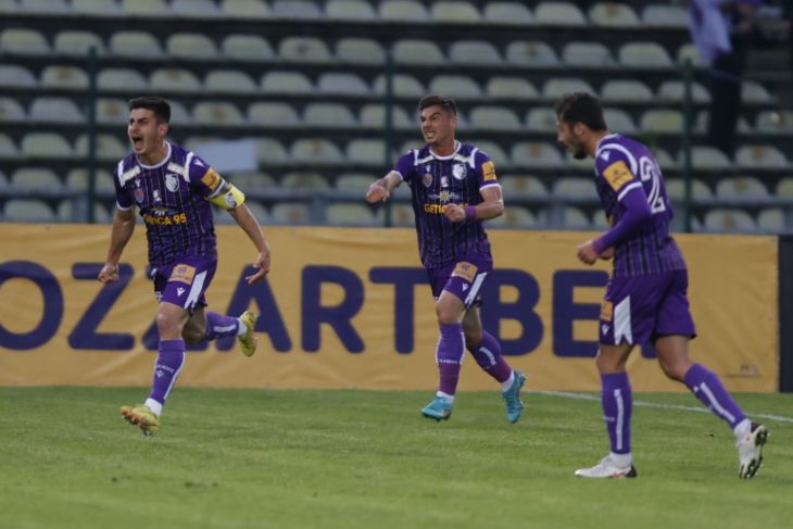 FC Argeș – Petrolul 1-0, Chindia – Voluntari 1-2, UTA – FC U Craiova 2-0, Live Video Online. Piteștenii sunt la baraj, târgoviștenii retrogradează!