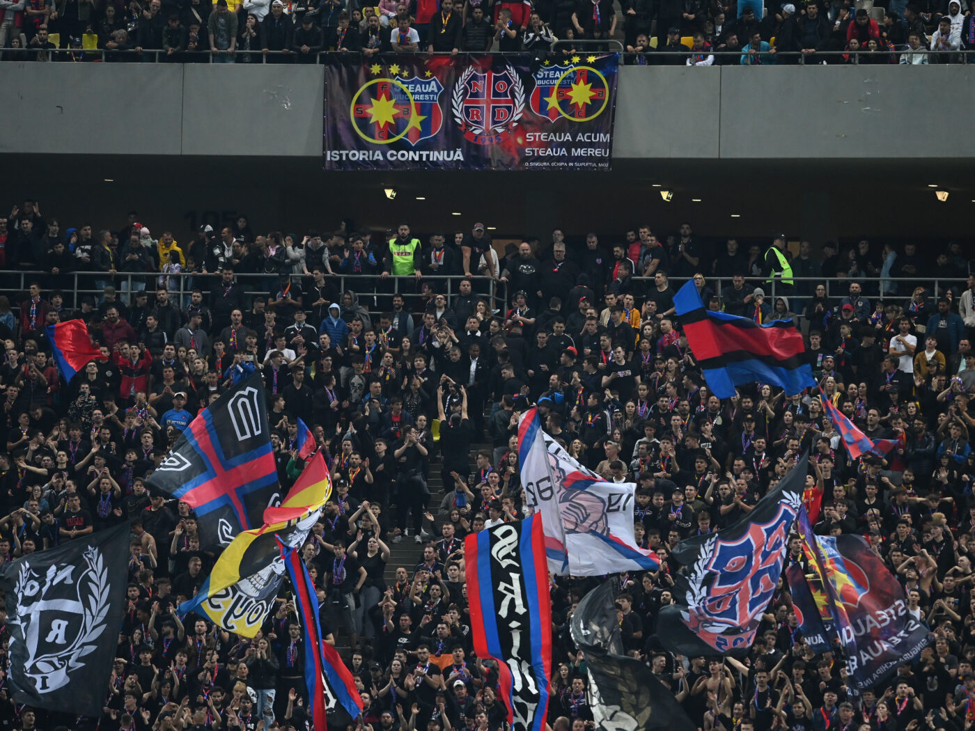 FCSB spulberă orice record! Câți spectatori au fost prezenți la derby-ul cu CFR Cluj