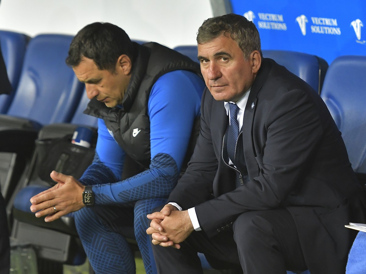 Gică Hagi a răbufnit după Universitatea Craiova – Farul Constanța 1-1: „Ăsta e penalty? Și eu am jucat fotbal! Pot să-mi zic impresia?”. Ce a spus despre Denis Alibec
