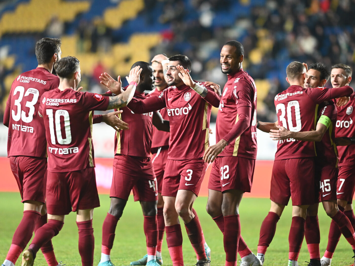 Gigi Becali a pus ochii pe „stânca” de la CFR Cluj! Fundașul pentru care vrea să intre la negocieri cu Nelu Varga: „M-ar interesa”
