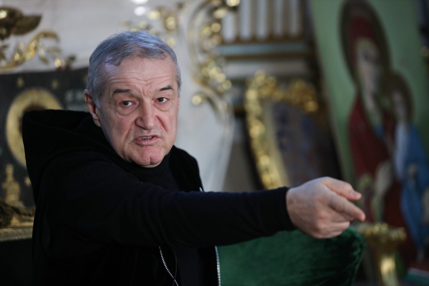 Gigi Becali a intervenit la echipă pentru a se asigura că FCSB va da totul cu Farul! Dezvăluiri din vestiar înainte de „finala” Superligii