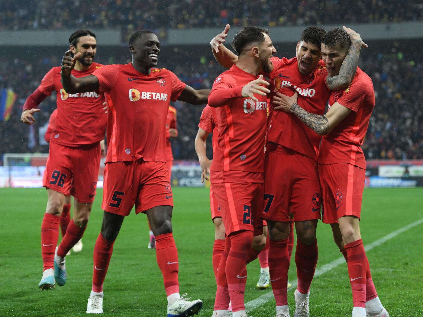 Fostul fotbalist de la FCSB știe motivele pentru care formația lui Gigi Becali are șanse minime să câștige campionatul: „Nu are controlul! Sunt doi factori”