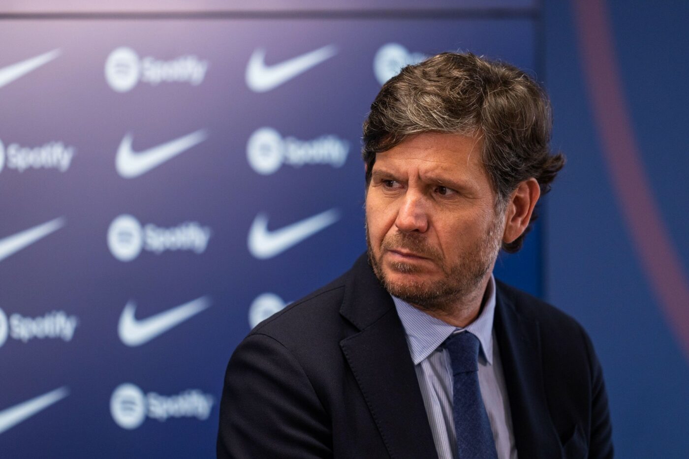 BREAKING NEWS! Cutremur la FC Barcelona: cel mai important om din club şi-a anunțat plecarea! Rupe contractul şi aruncă în aer transferurile lui Laporta, în frunte cu Leo Messi!