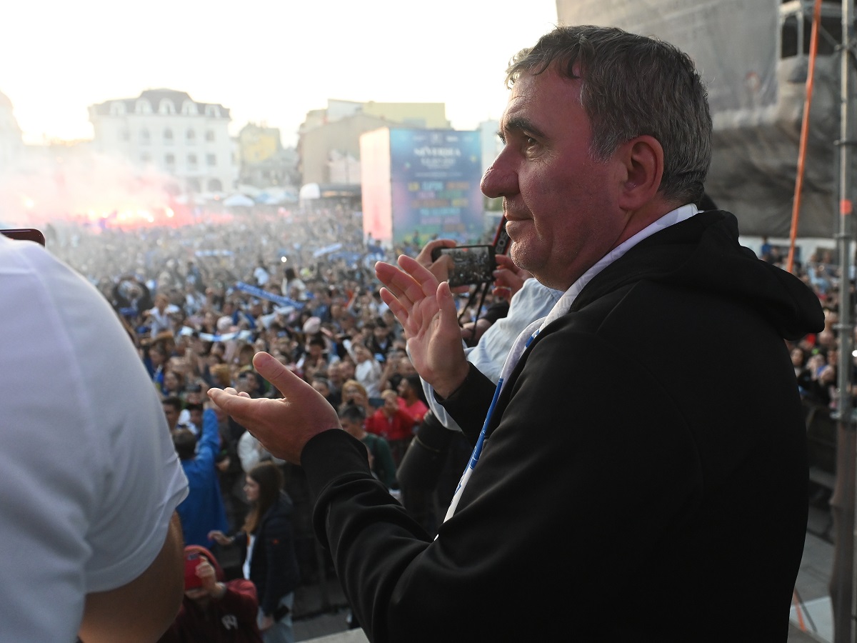 Prin ce vor rămâne Gică Hagi și Farul Constanța în istorie după titlul câștigat: „Este povestea omului mai sărac, dar muncitor și serios!” | VIDEO EXCLUSIV ProSport Live