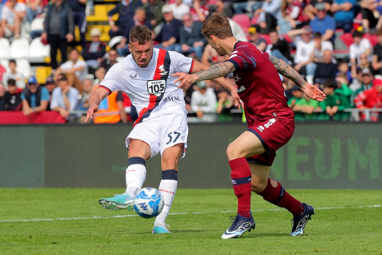 Promovarea obținută de Genoa i-a adus transferul lui George Pușcaș: „Clauză de 4 milioane de euro!”