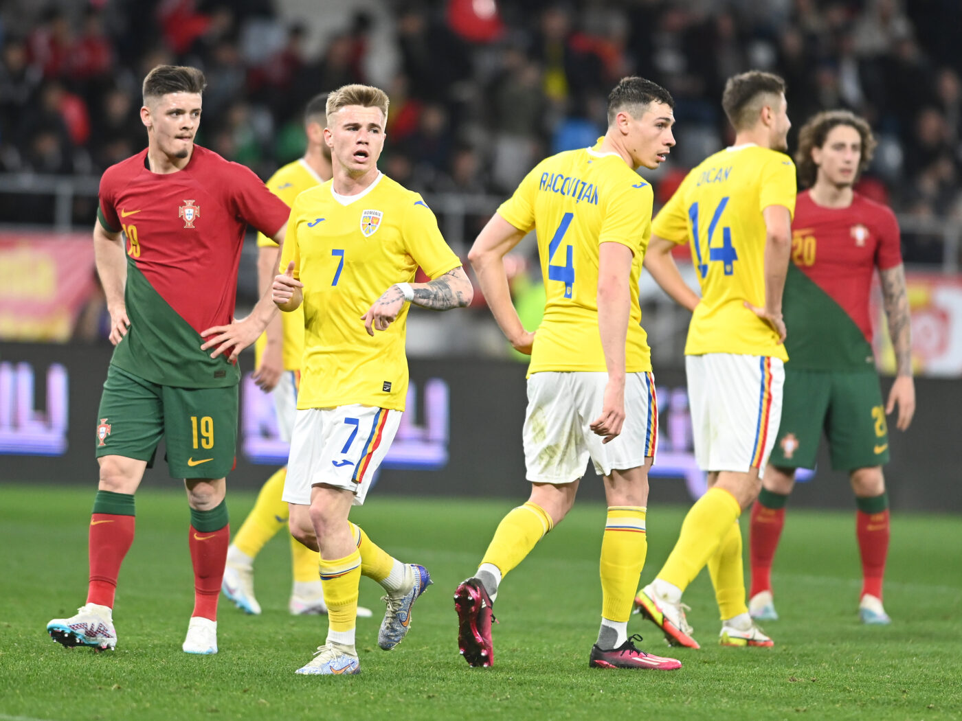 Transfer incredibil pentru fotbalistul român: ajunge în Germania! „Are discuții cu un club de acolo și o să îl vândă!”