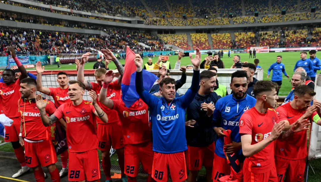 Război Moldova – Ardeal pentru transferul fotbalistului lăsat liber de Gigi Becali. Internaționalul român e la mare căutare în Superliga, dar una dintre oferte e prea mică! | EXCLUSIV