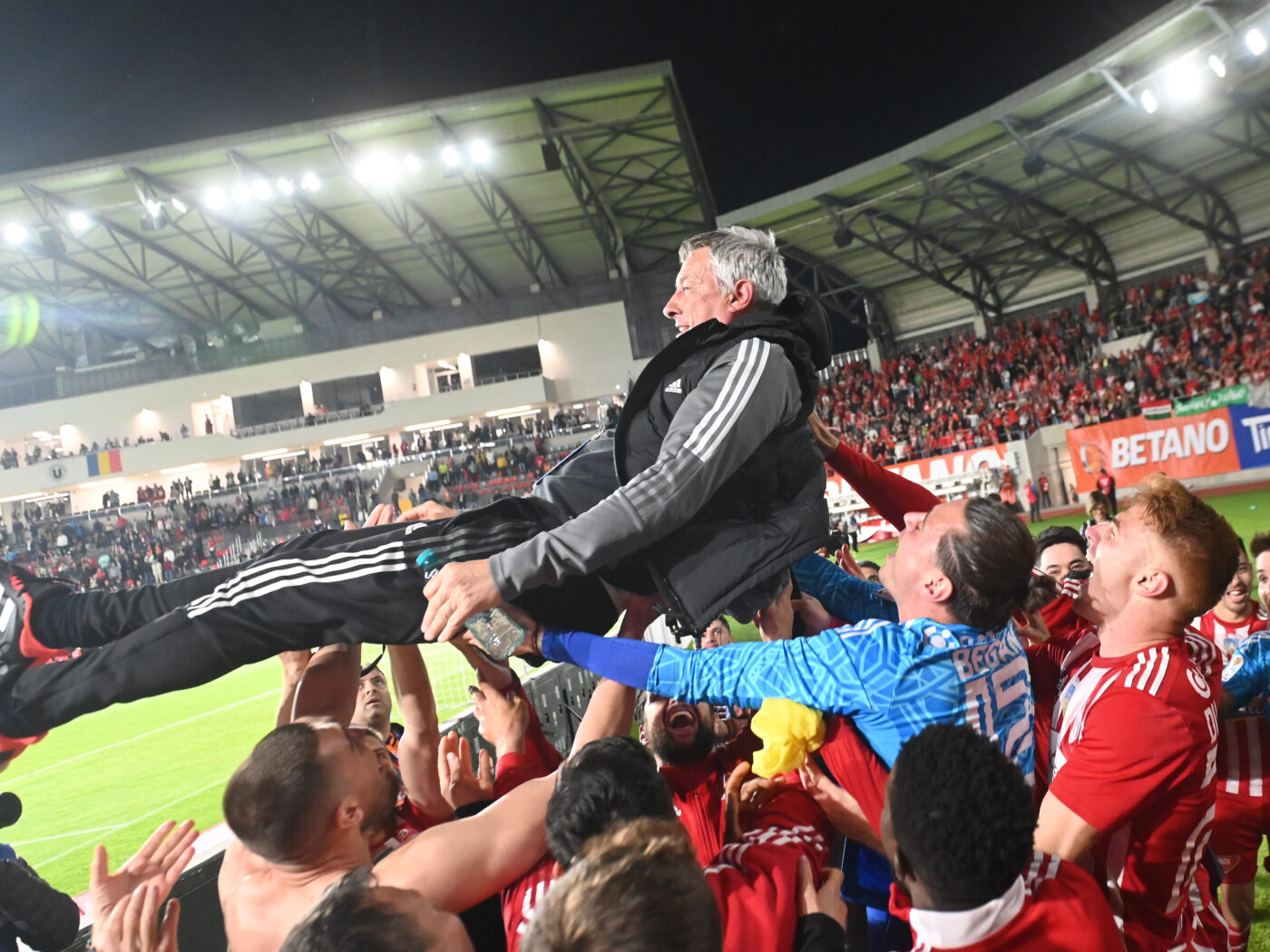 Transfer neașteptat la Dinamo! „Câinii” aduc un fotbalist care a jucat deja în această stagiune de Superligă, câștigător al Cupei României cu Sepsi: „A plecat de la noi după doar un meci!” | EXCLUSIV