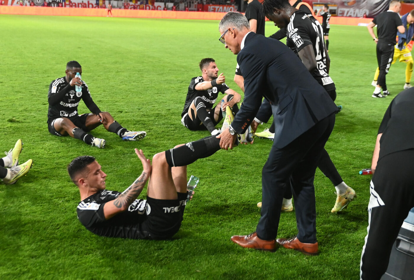 Ioan Ovidiu Sabău, distrus după finala dramatică pierdută de U Cluj cu Sepsi: „Am nevoie să mă liniștesc! Sunt foarte afectat”