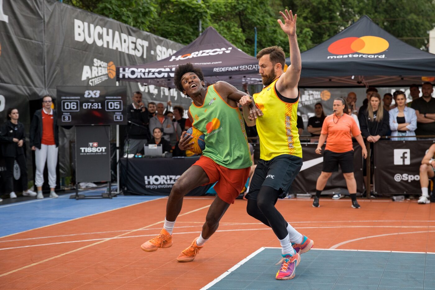 Show la Sport Arena Streetball: Alexia Căruțașu, recent câștigătoare a Ligii Campionilor la volei feminin, a dat startul finalei în turneul de baschet 3×3 | SPECIAL