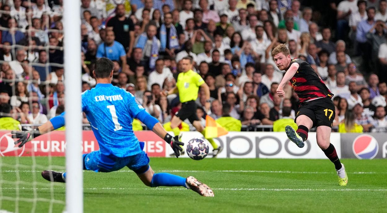 „Bomba” lui Kevin De Bruyne! Golul reușit de către belgian în meciul dintre Real Madrid și Manchester City l-a făcut pe Guardiola să sară de bucurie | VIDEO