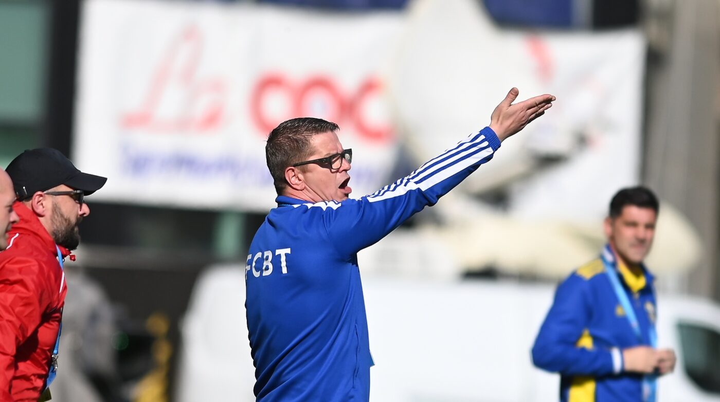 Flavius Stoican a ajuns la mâna lui Valeriu Iftime. Clauza prin care patronul lui FC Botoșani poate renunța la antrenor se poate activa de acum în orice moment | EXCLUSIV