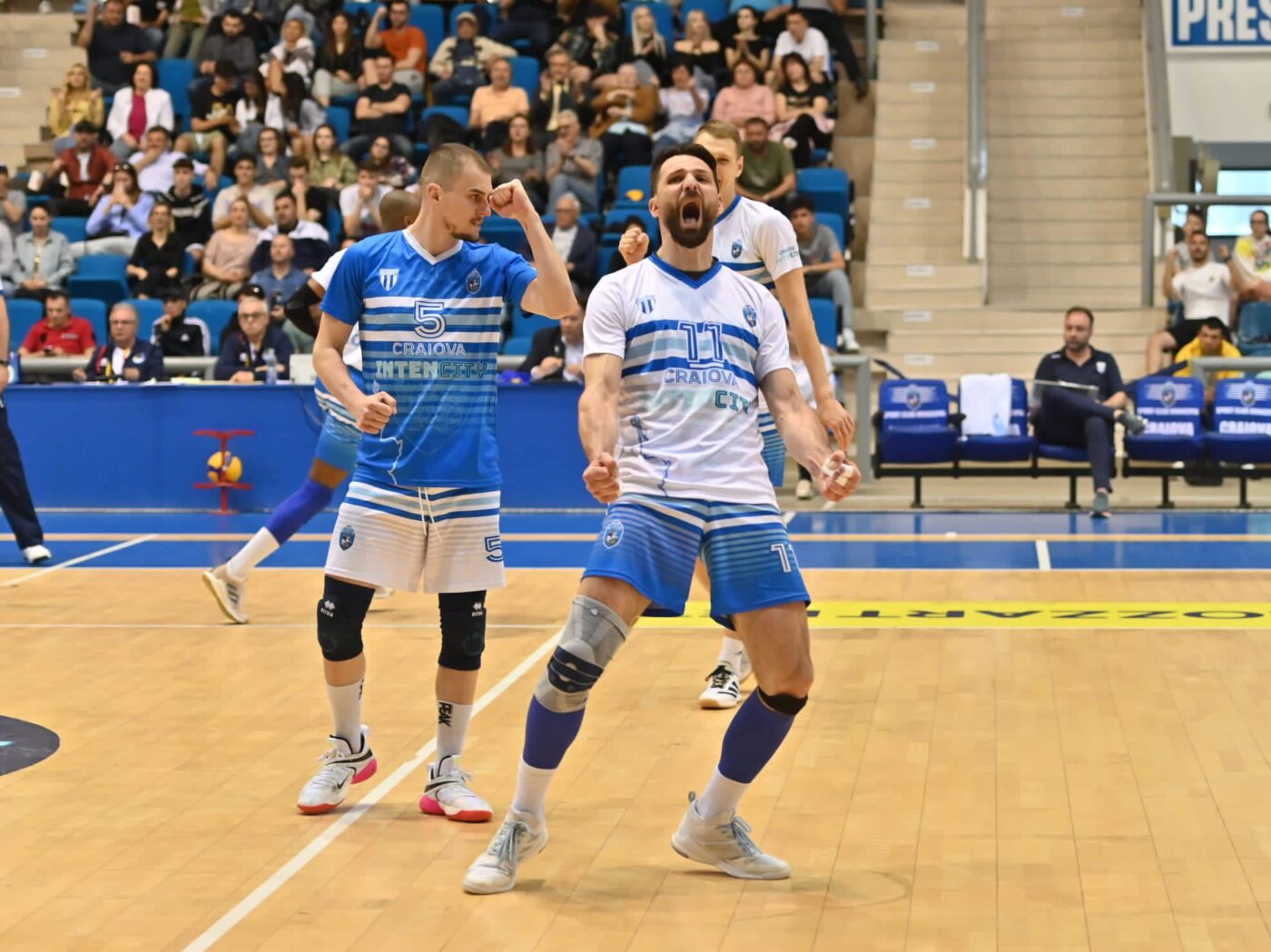 S-a retras, la 42 de ani, unul dintre sportivii de legendă ai României, voleibalistul Laurenţiu Lică! În ultimul sezon a cucerit Cupa României şi bronzul naţional cu SCMU Craiova