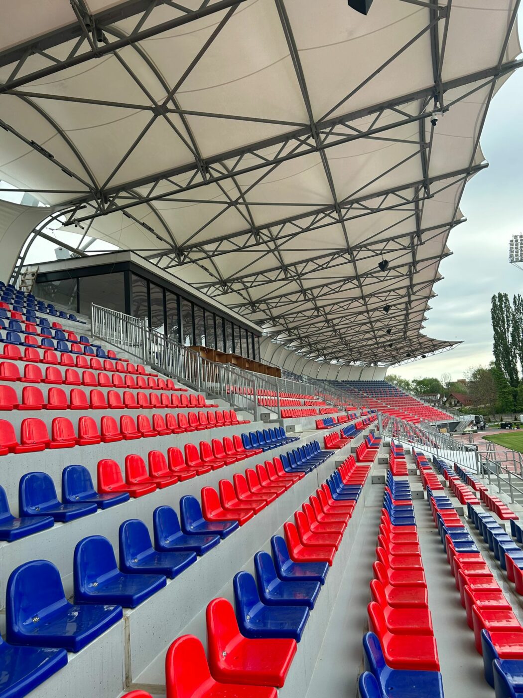 Stadionul inundat, noua „casă” pe care FCSB o alege? Cum arată arena pe care Gigi Becali poate muta echipa