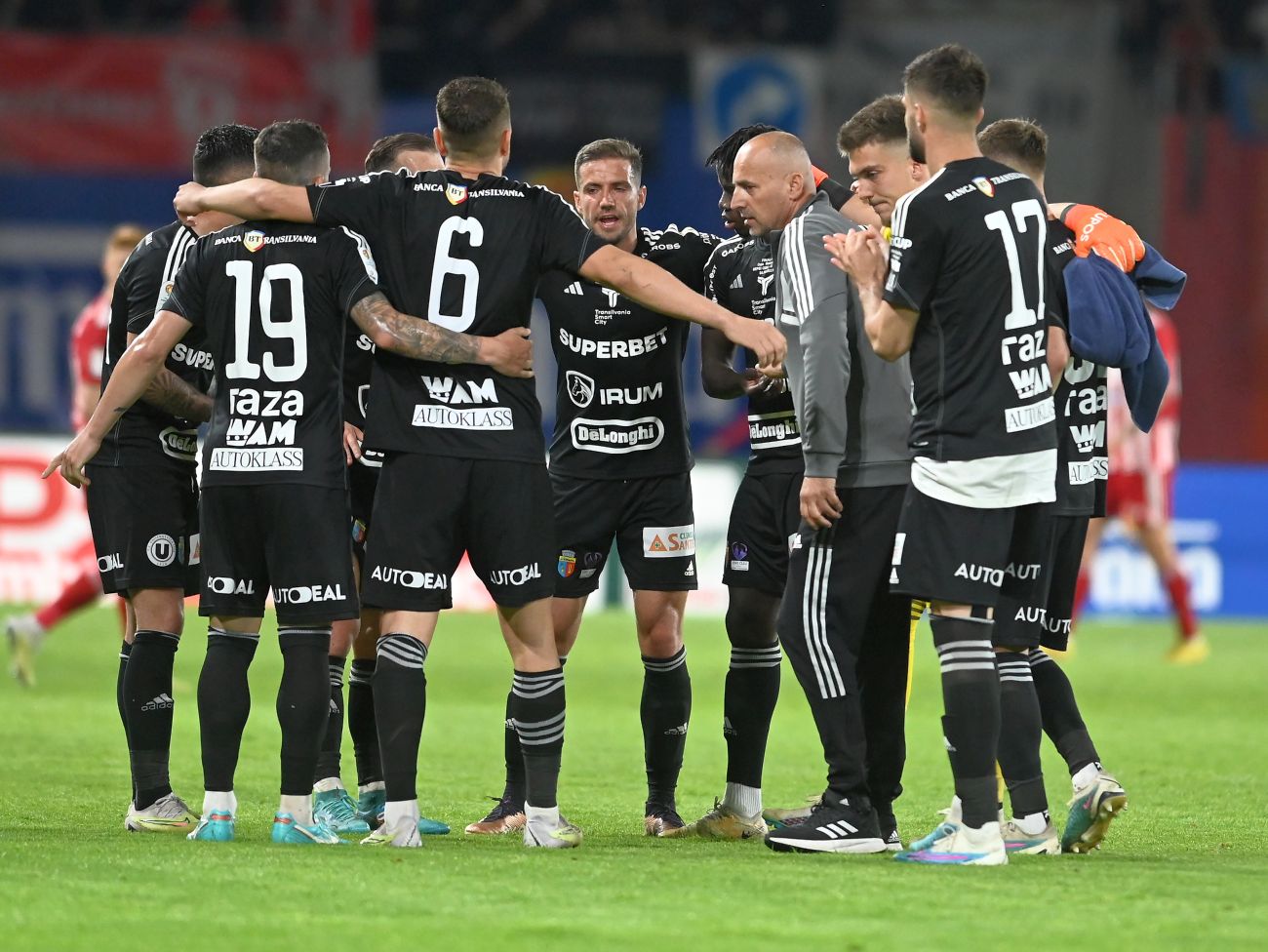 Oficial! U Cluj se transformă într-o echipă cu pretenții de play-off: a transferat „unul dintre cei mai buni marcatori români”