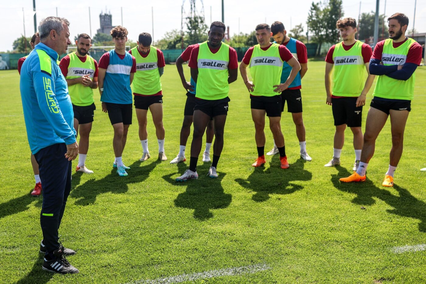 UTA, la ora barajului de menținere în Superligă, în fața Buzăului! Rednic: „Să ne gândim la suporteri, Aradul trăiește prin fotbal”