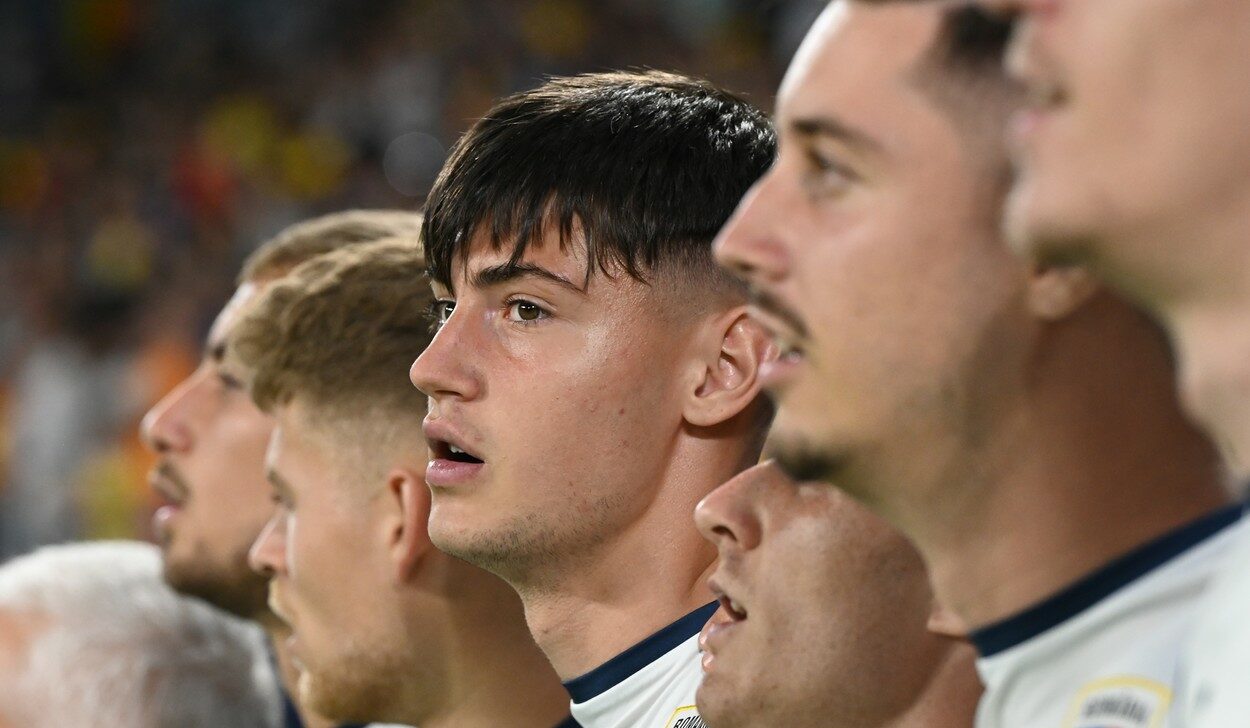 Adrian Mazilu la AS Roma, unul dintre subiectele momentului în Italia! Jurnaliștii din Peninsulă îl compară pe puștiul lui Hagi cu vedeta lui Napoli