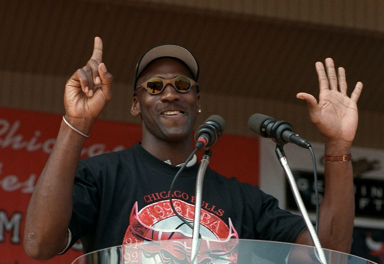 Afacerea care îi schimbă definitiv viața lui Michael Jordan. Dă lovitura și ia 3 miliarde de dolari