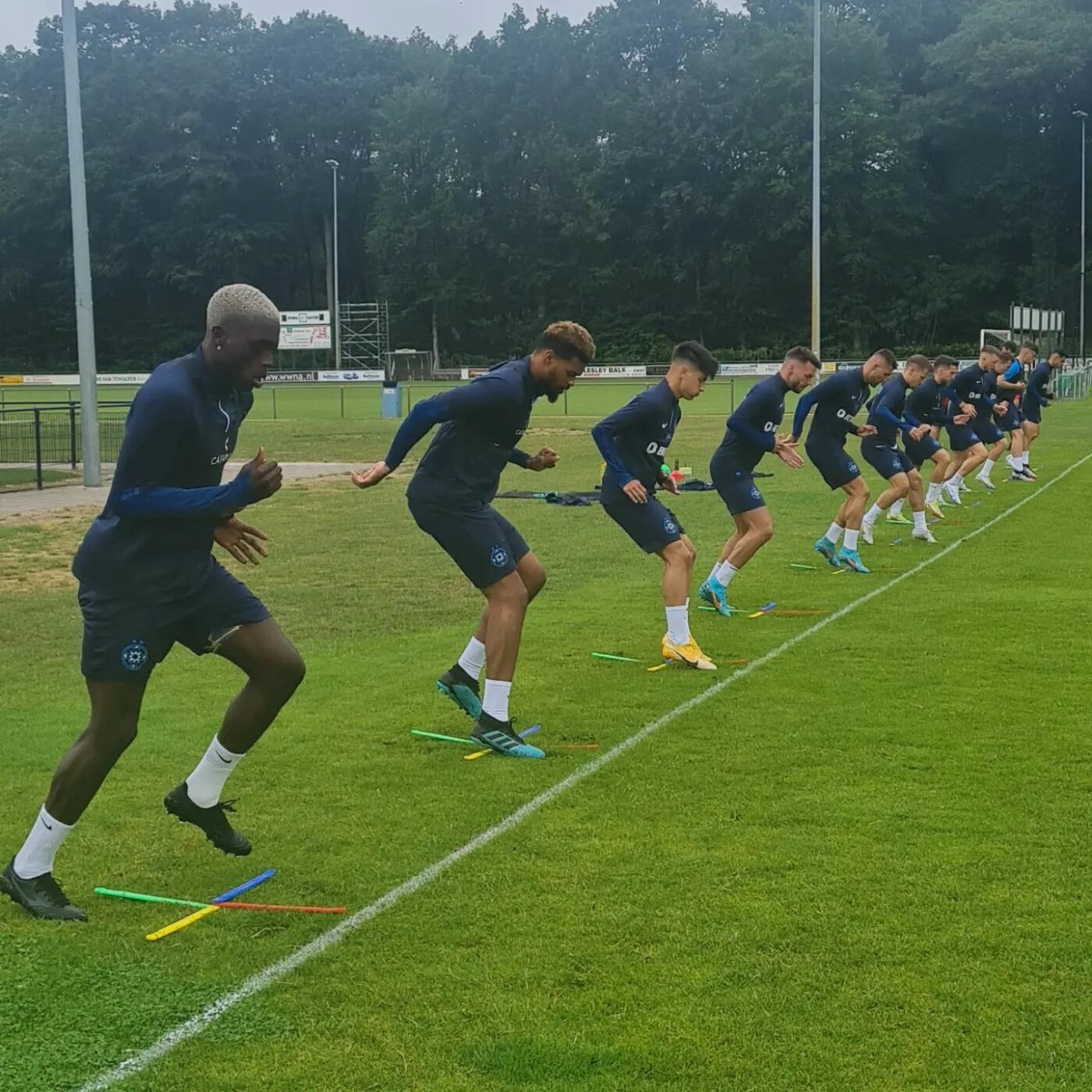 Apariția momentului în cantonamentul FCSB. A venit direct din Moldova și a intrat la antrenamente cu Charalambous