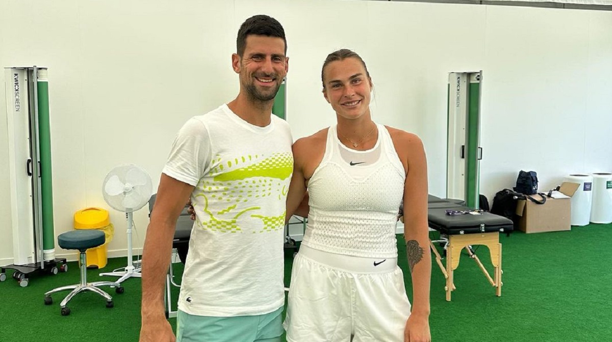 Gluma făcută de Aryna Sabalenka după ce s-a fotografiat alături de Novak Djokovic: „24 de Grand Slam-uri într-o singură poză!” FOTO
