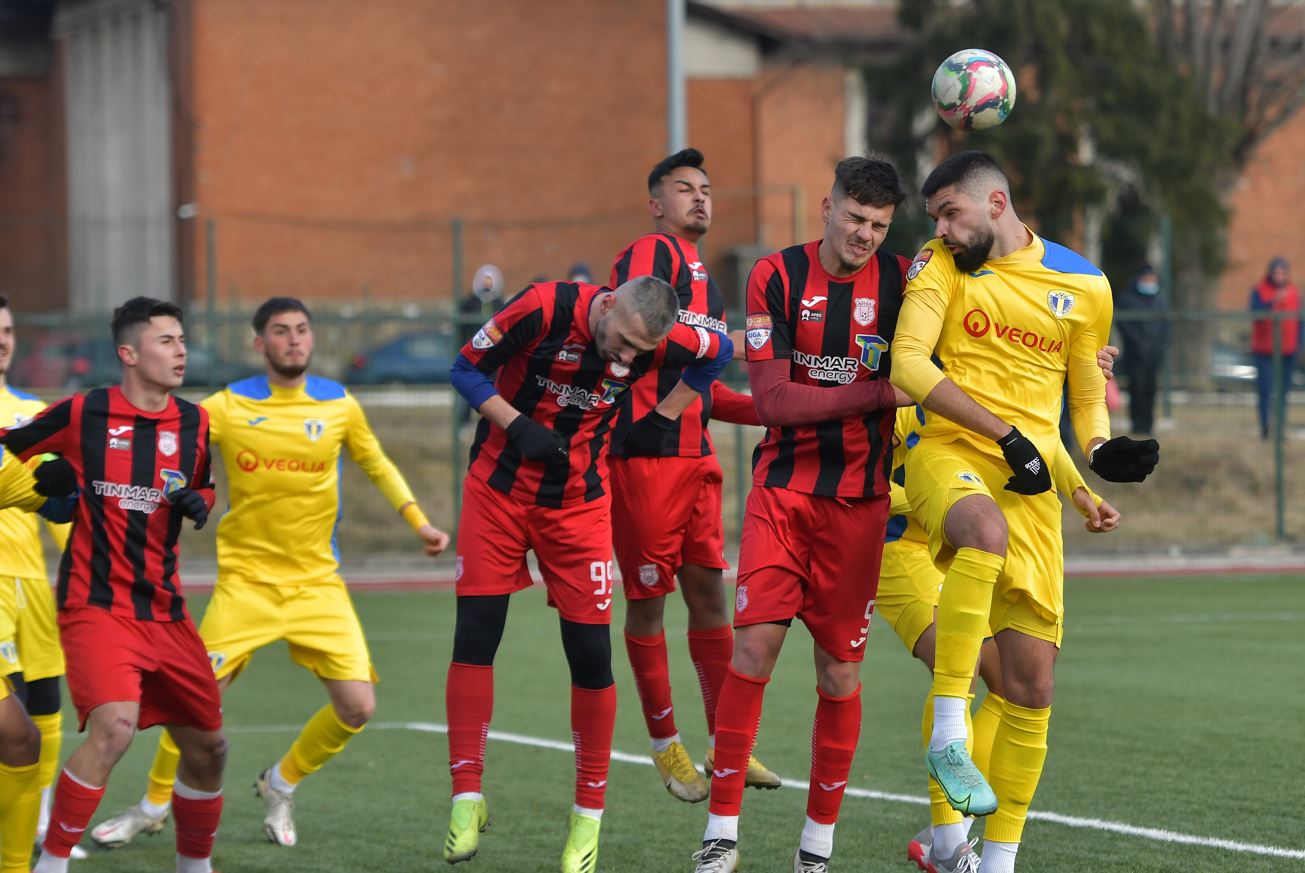 Așa ceva nu s-a mai văzut în România: atacantul retrogradat în Liga 3 s-a transferat la un club din Champions League