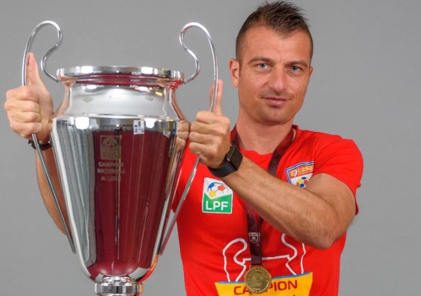 Chiar nu îl mai recunoști! Fostul fotbalist, care a luat titlul cu Dinamo, a ajuns la 42 de ani și s-a transformat într-o „bestie” cu mușchi | FOTO