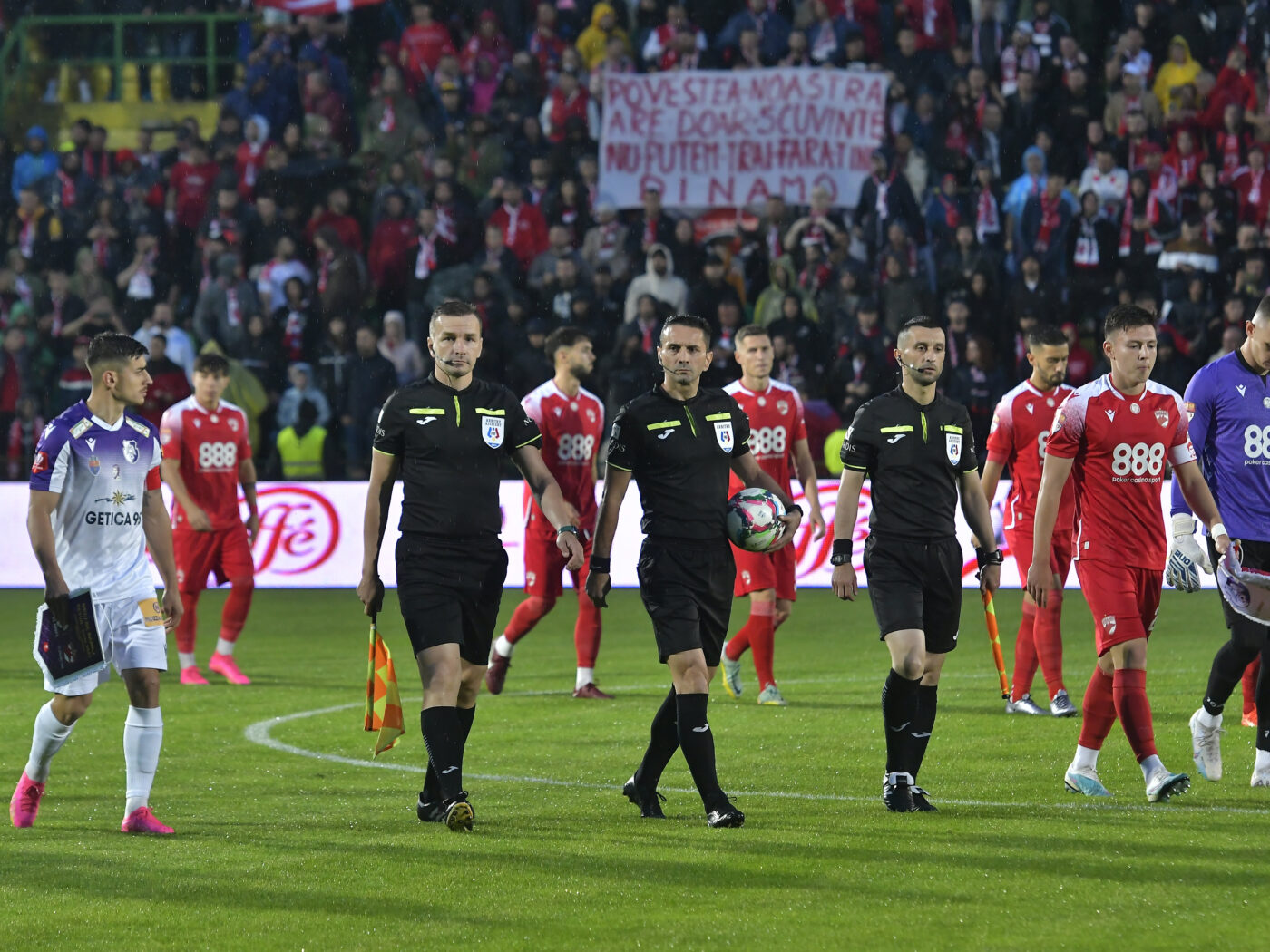 Căpitanul lui Dinamo, gata să plece după promovarea în Superliga? Răspuns misterios după barajul de poveste cu FC Argeș: „Important este să fiu sănătos!” | EXCLUSIV