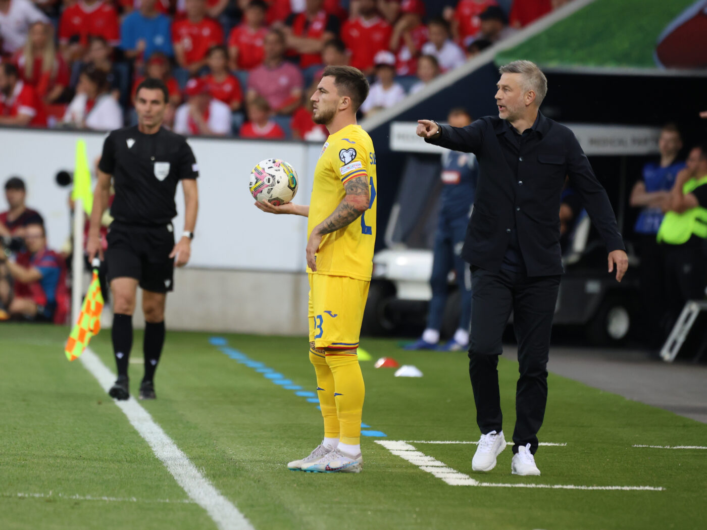 Edi Iordănescu a dezvăluit de ce a trimis 3 fundași centrali pe teren în Elveția – România 2-2: „Nu a ieșit cum mi-aș fi dorit”