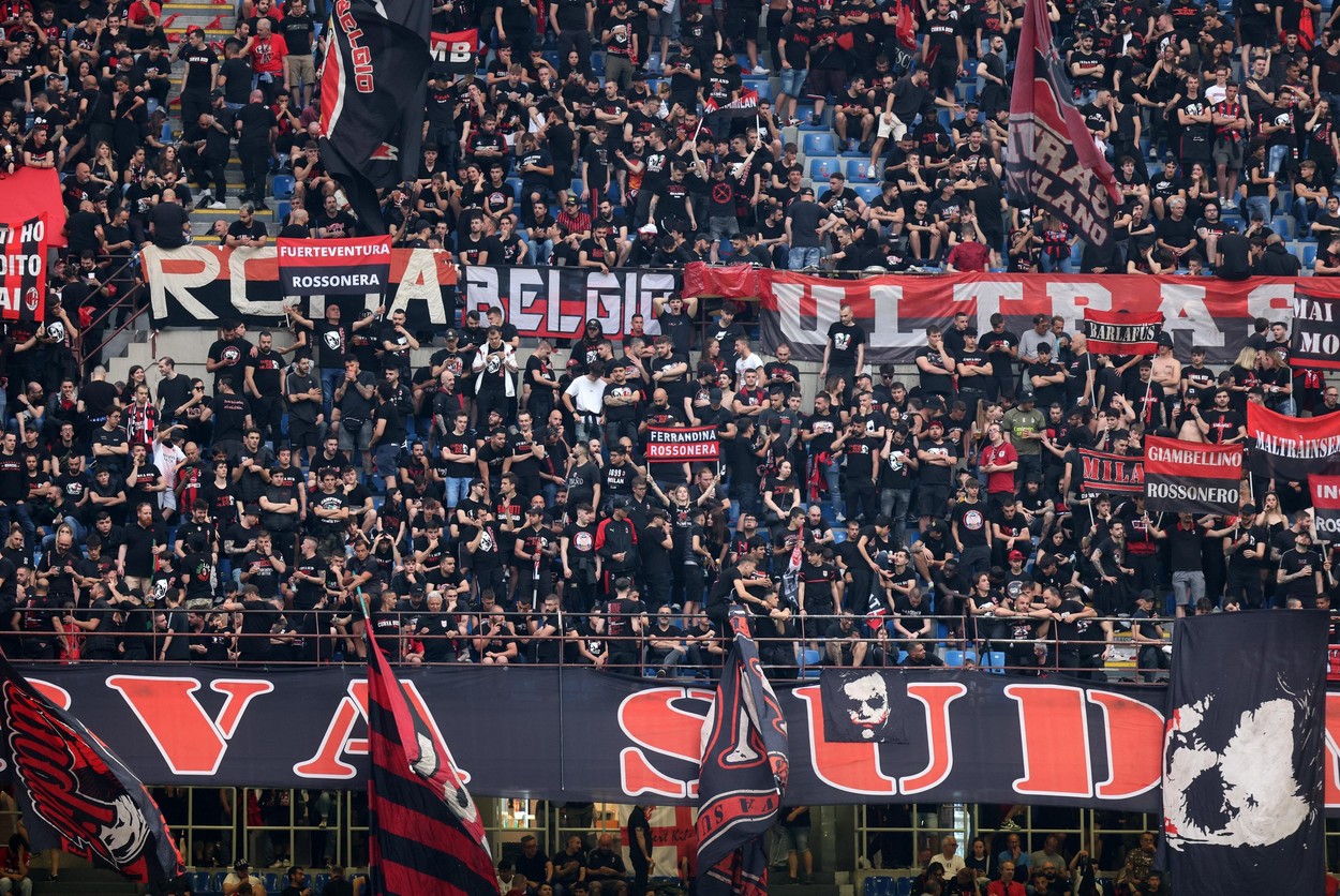 Fanii lui AC Milan nu aveau cum să îi „ierte” pe rivalii de la Inter după pierderea finalei Ligii Campionilor! Ce mesaje au afișat în oraș