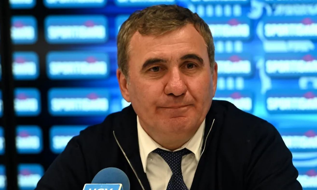 Gică Hagi, gata să îngroape securea războiului cu Edi Iordănescu: „E tânăr, o să-i treacă! Trebuie, altfel nu e bine”. Managerul Farului a dezvăluit de când nu a mai vorbit cu selecționerul României: „E ocupat, probabil. Are prea multă treabă”