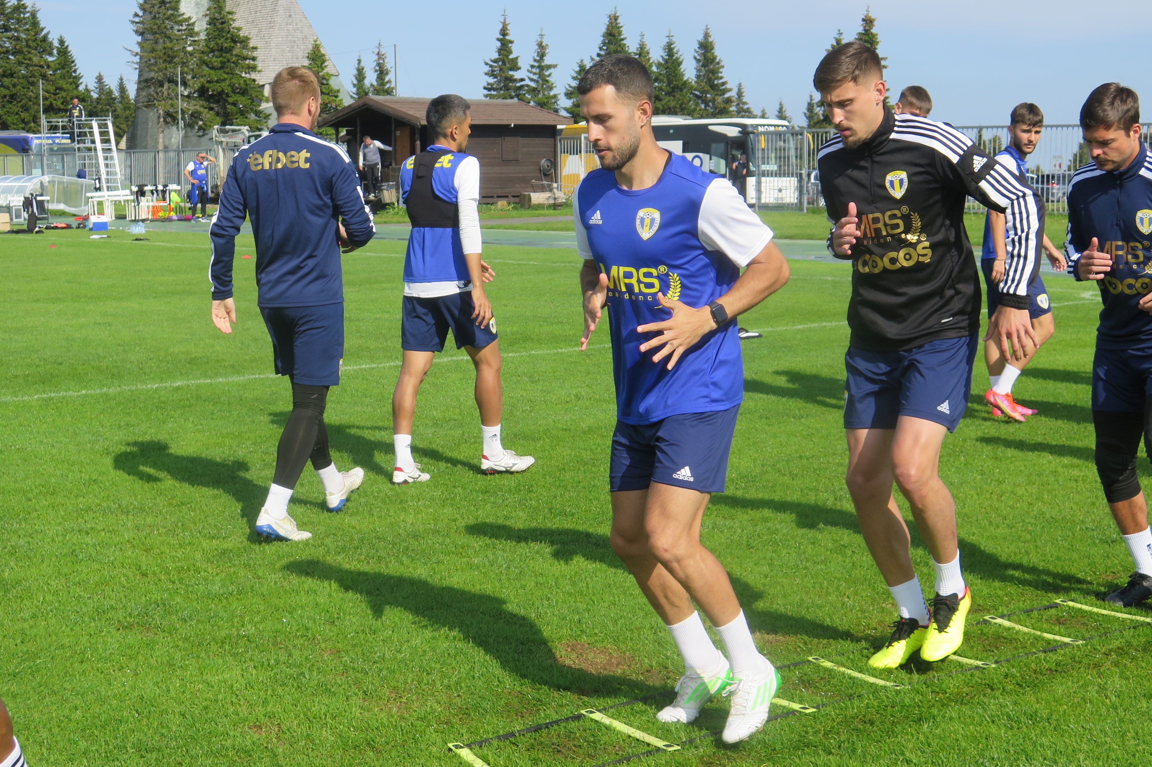 Petrolul Ploiești și-a început oficial cantonamentul! Ploieștenii au condiții de 5 stele la baza din Slovenia | FOTO
