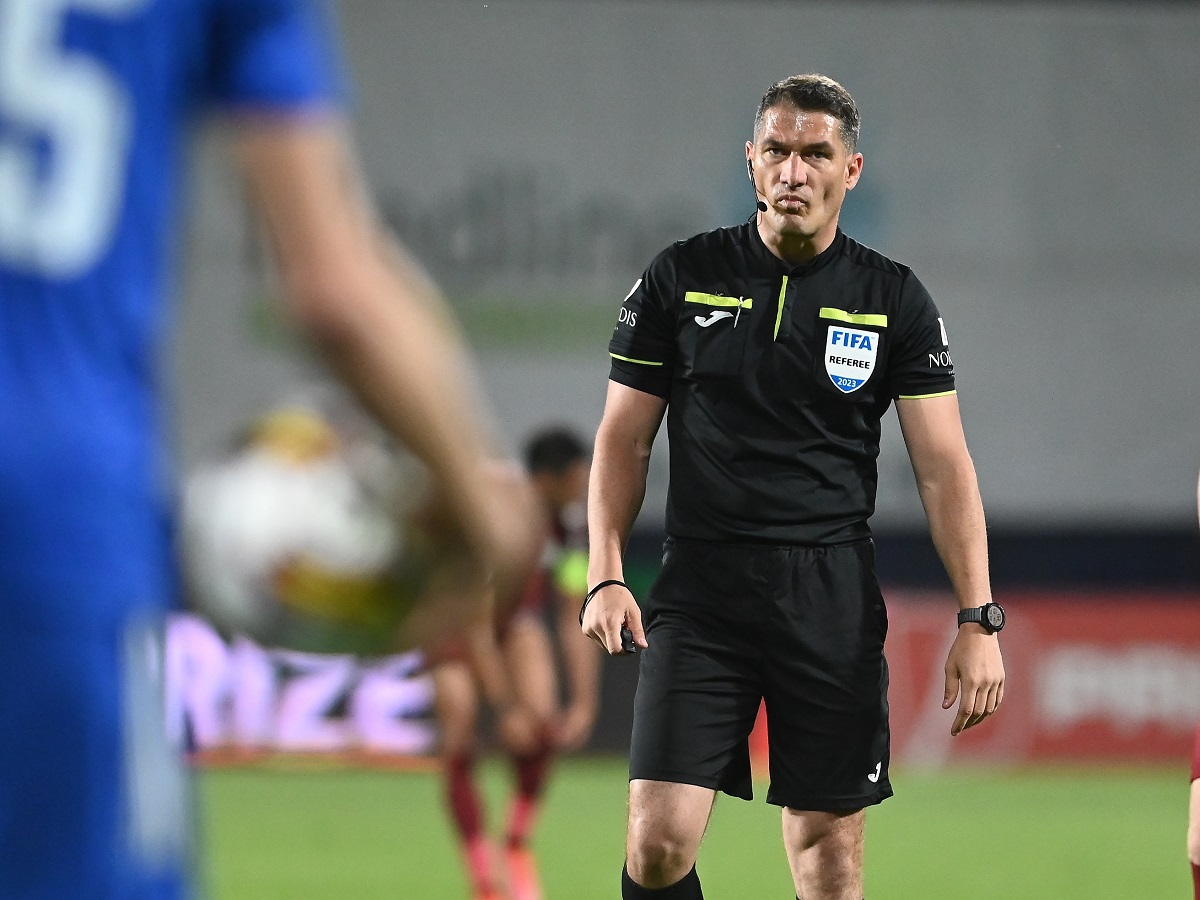 Incredibil! Istvan Kovacs, care a avut o prestație lamentabilă în CFR – FC U Craiova, e pe lista scurtă a favoriților care pot arbitra finala Ligii Campionilor! Ce s-a întâmplat cu centralul care era ales să conducă Manchester City – Inter Milano