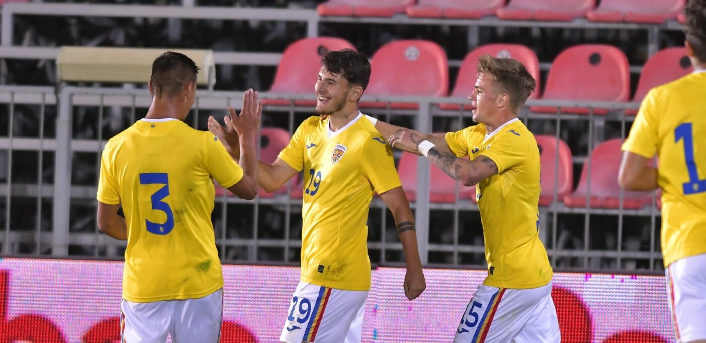 Jucătorul din naționala de tineret, aproape de transfer. Este urmărit de trei echipe la EURO 2023. „Trebuie doar să se mai înțeleagă cluburile” | EXCLUSIV 