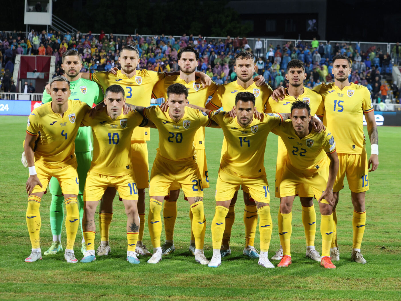 UEFA ne va sancționa drastic! Ce riscă naționala lui Iordănescu din cauza ultrașilor care au făcut scandal la meciul Kosovo – România 0-0