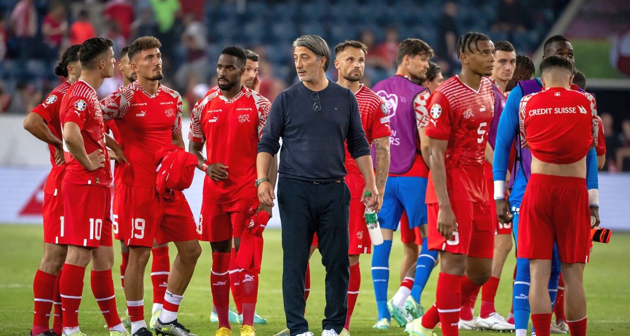 Murat Yakin, taxat de către directorul Federației Elvețiene de Fotbal, după remiza cu România: „A fost o greșeală!”