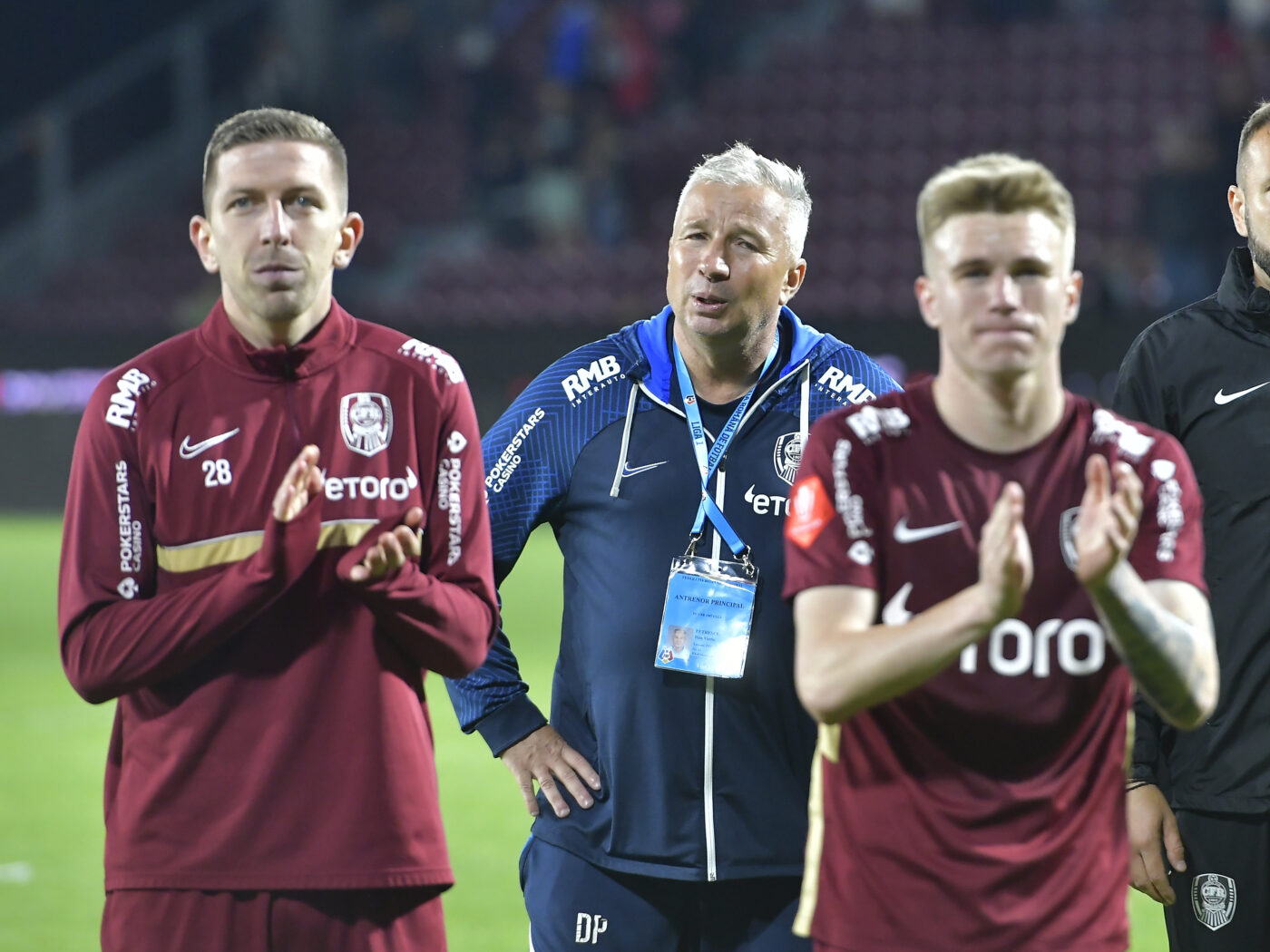 Pleacă Dan Petrescu de la CFR Cluj? „Se discută mult!” Ce jucător ar trebui blocat în Gruia. „N-ai voie să renunți!”