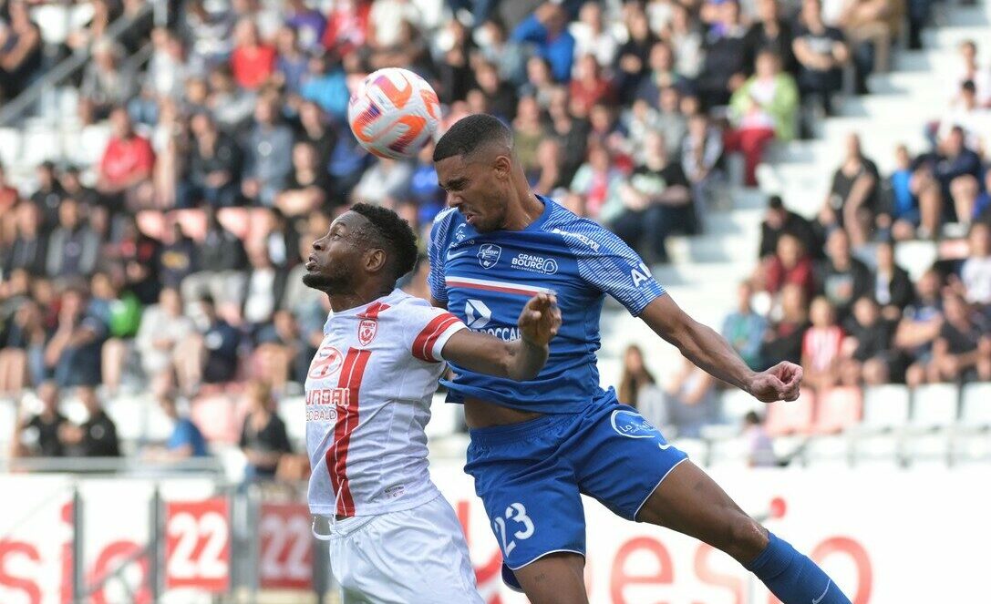 Primul transfer pe care Dinamo București îl negociază în această vară: Leandro Morante, un fundaș central din a treia ligă din Franța! E dorit și de două cluburi din Ligue 1 | EXCLUSIV