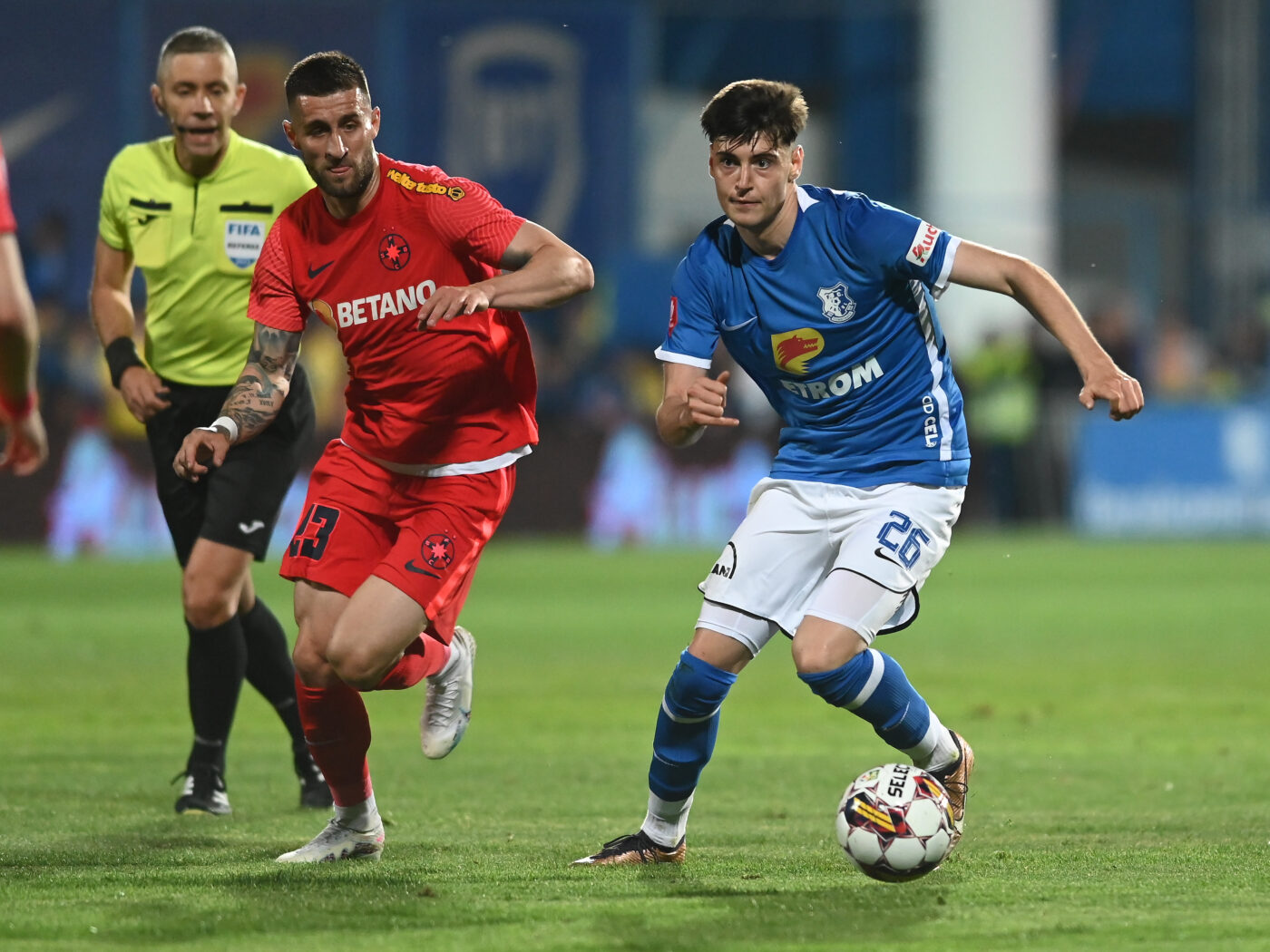 Transfer surpriză pentru Adrian Mazilu! Fotbalistul lui Gică Hagi nu va juca la Brighton, unde a fost vândut de „Rege”, ci va fi cedat direct unei alte echipe din Europa