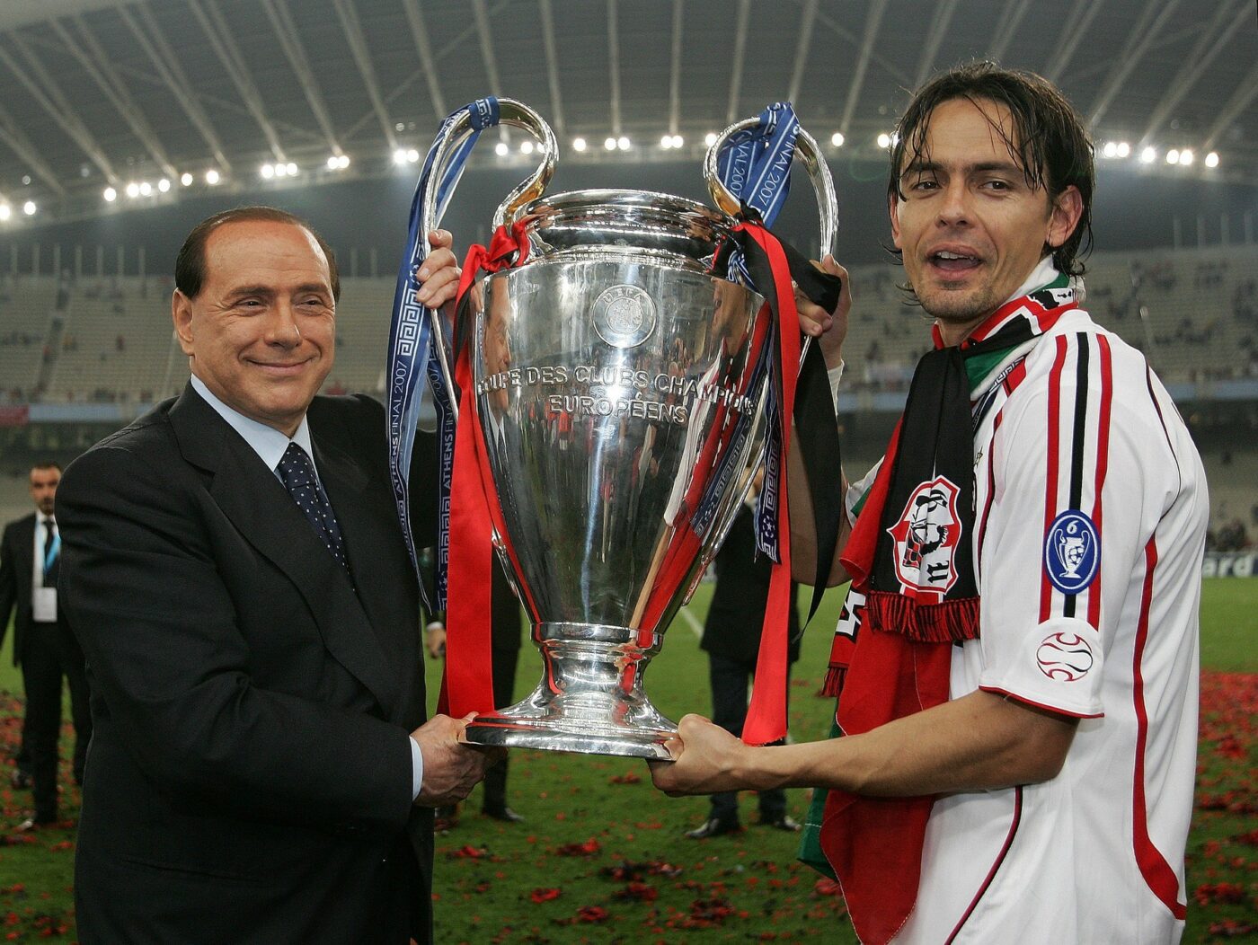 Silvio Berlusconi, omul-mercato care a revoluționat piața transferurilor: cele mai tari achiziții pe care le-a făcut miliardarul! De la olandezii Van Basten și Gullit, la brazilienii Ronaldinho și Ronaldo