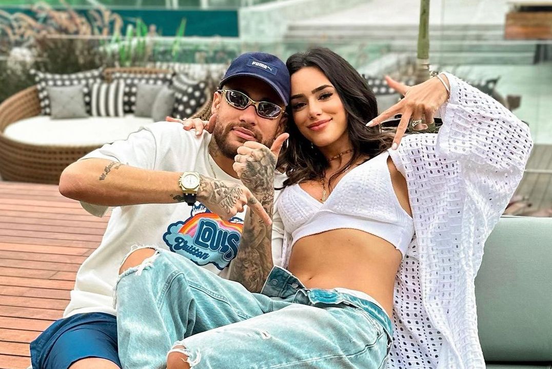 Contractul încheiat de Neymar cu Bruna Biancardi, femeia care îl va face iar tătic. Fotbalistul ar fi primit permisiunea de a-și înșela iubita însărcinată, dar cu anumite condiții