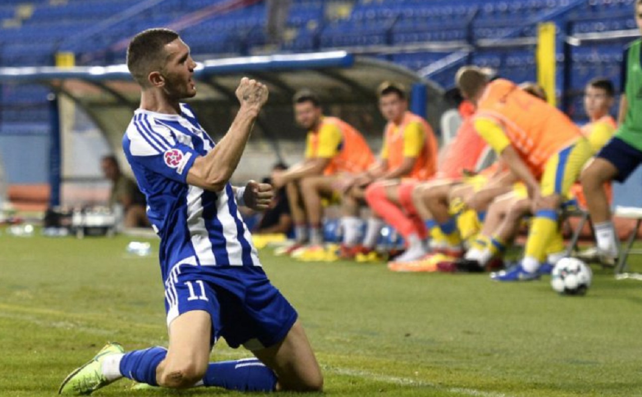 Transfer de play-off reușit de Petrolul Ploiești! „Lupii galbeni” au adus un fotbalist de la o echipă de Conference League, campioană în țara ei | EXCLUSIV