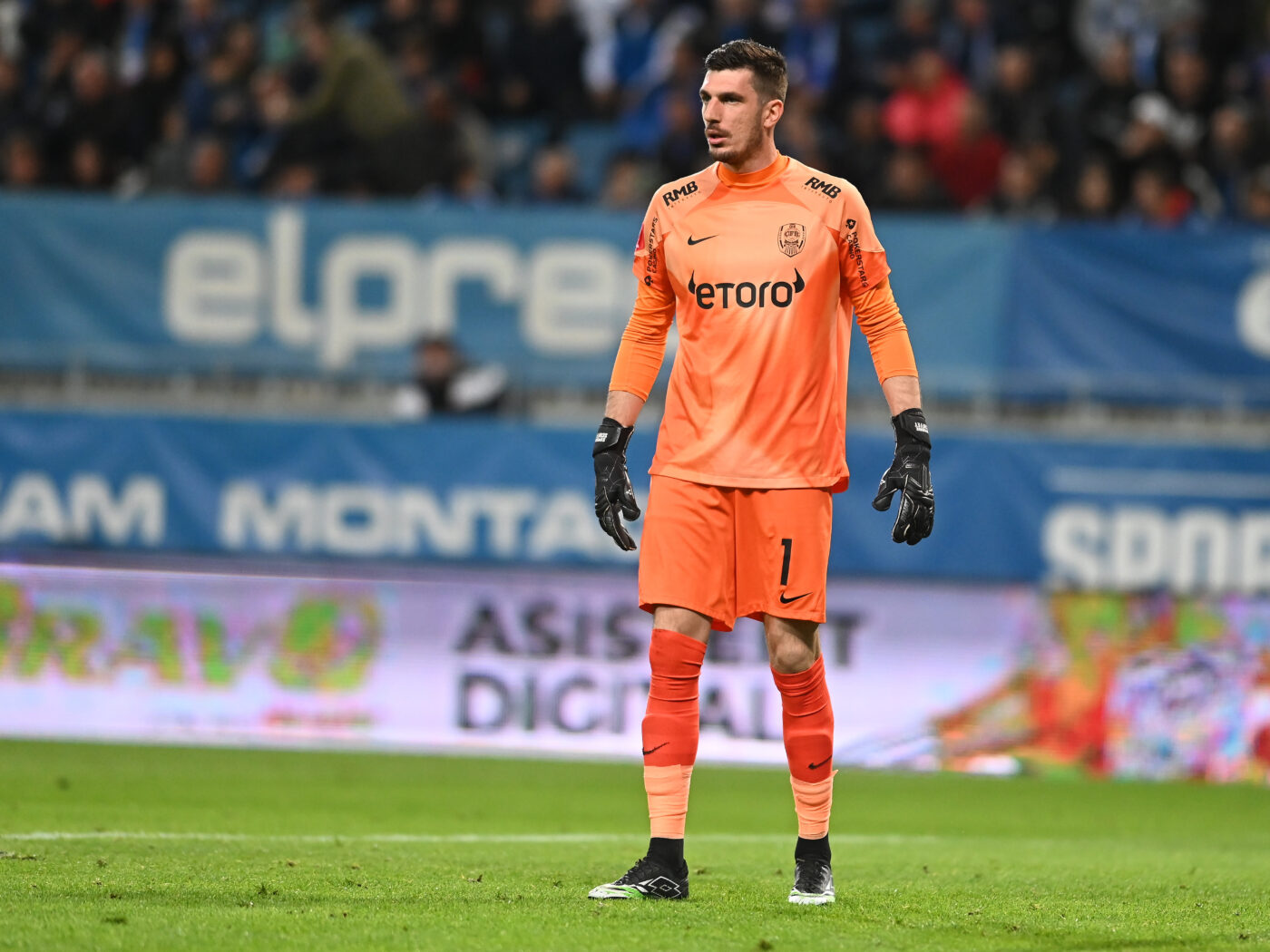 Rămâne CFR Cluj cu poarta goală? Bălgrădean va pleca, iar Simone Scuffet e scos pe tarabă: „Avem convingerea că vor apărea oferte pentru el”