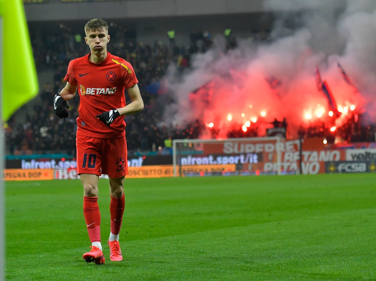 Ultimele detalii despre transferul lui Octavian Popescu la Fiorentina! Presa din Italia scrie că mutarea s-ar putea face pentru 8 milioane de euro
