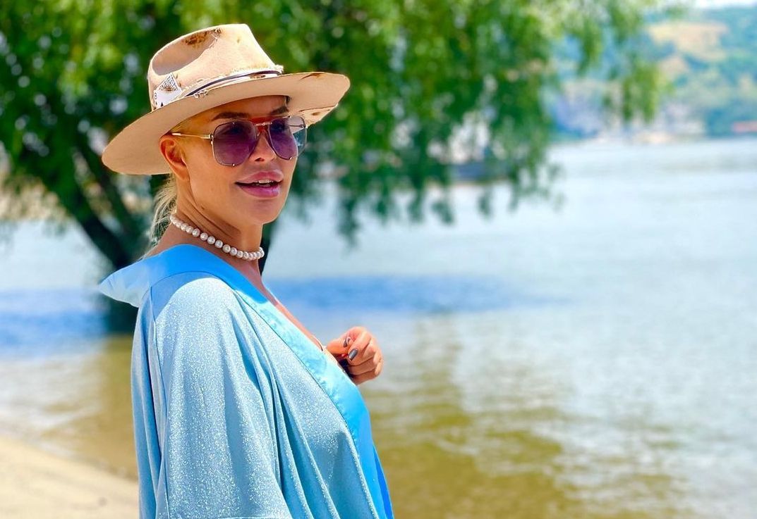 Suferințele prin care trece Vica Blochina după ce și-a micșorat stomacul. Fosta iubită a lui Victor Pițurcă, avertizată de medici: „Așa ceva nu se poate!”
