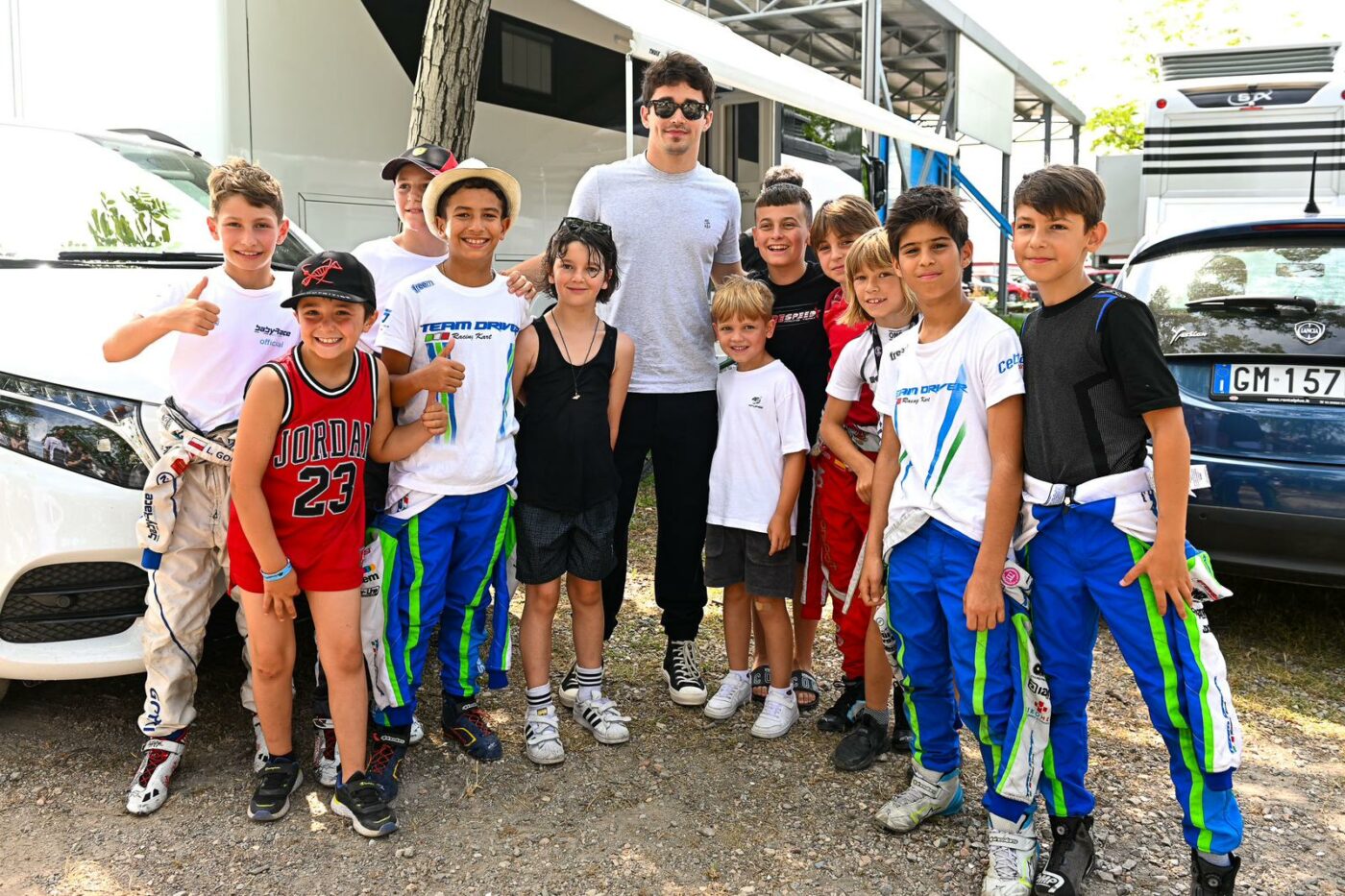 Ce sportiv român a fost felicitat la Napoli de pilotul de Formula 1, Charles Leclerc! „Nu voi uita niciodată aceste clipe” | FOTO EXCLUSIV