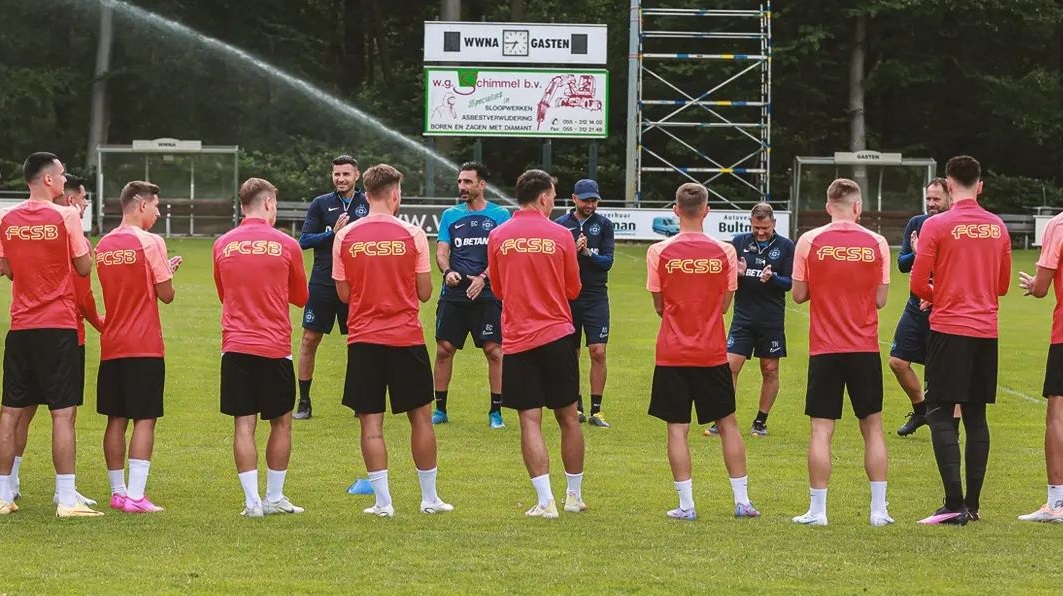 Avertisment pentru FCSB. Adversara din Conference League a învins ușor o echipă de play-off din Superliga