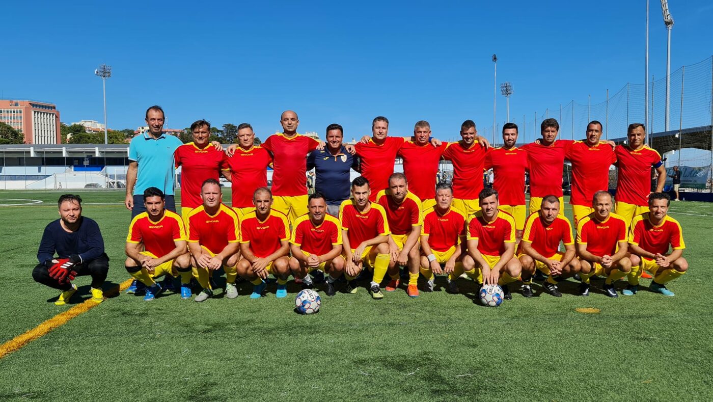 Acționarul din Saint-Tropez. România a participat, cu două selecționate, pe Coasta de Azur, la campionatul mondial de fotbal pentru juriști. Un fost stelist a fost antrenor- jucător, în timp ce Andrei Nicolescu, șeful lui Dinamo, și-a condus echipa din postura de „secund” | EXCLUSIV