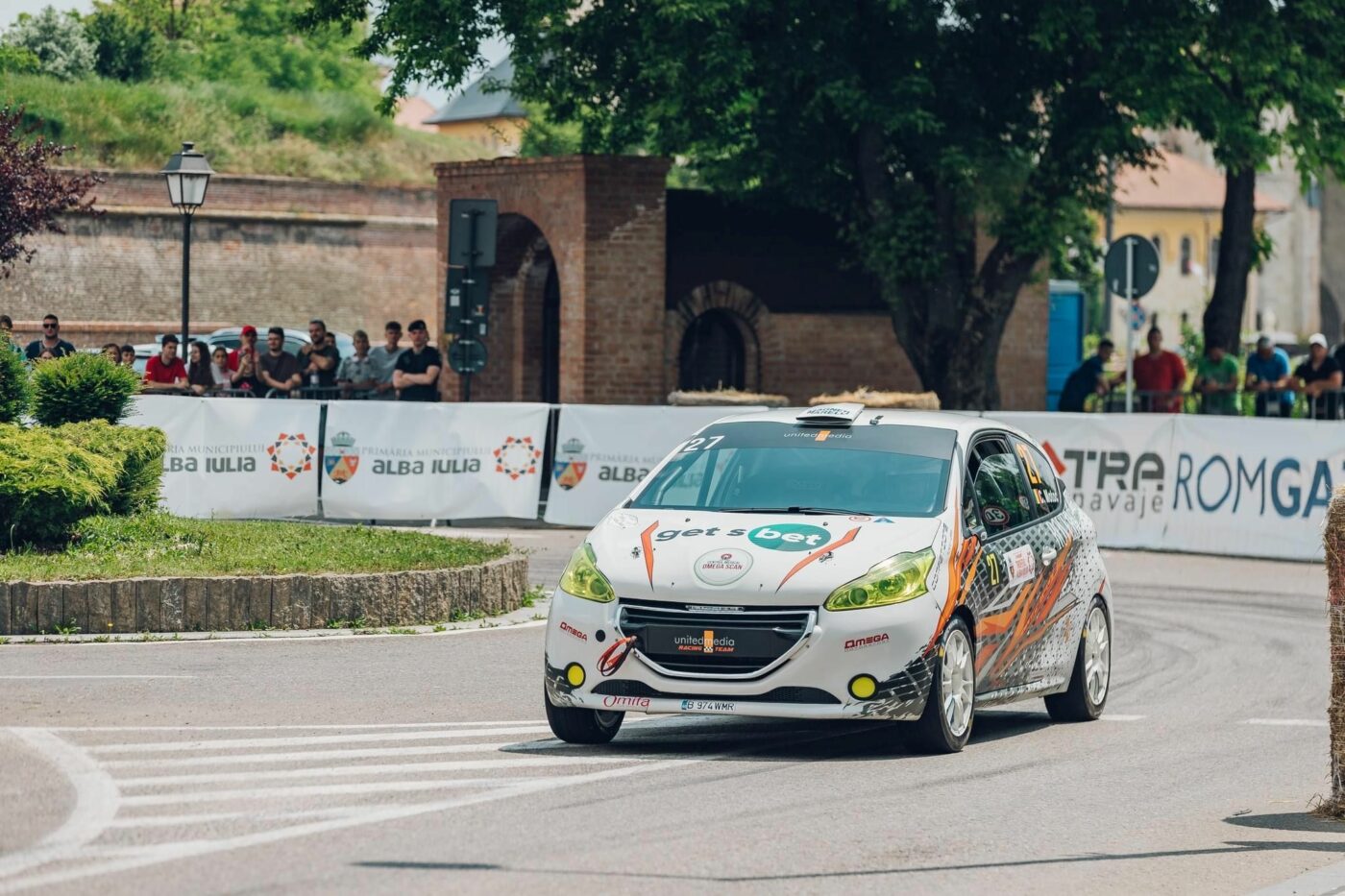 Începe o nouă etapă a Campionatului Național de Super Rally! Claudiu Motoc, la Trofeul Deva!