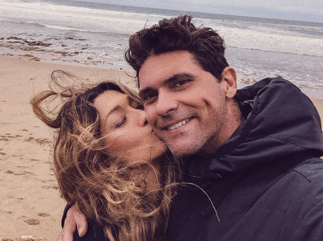 Cum a început povestea de dragoste dintre Mark Philippoussis, fost finalist la Wimbledon, și soția de origine româncă. Tenismenul australian participase la un show matrimonial