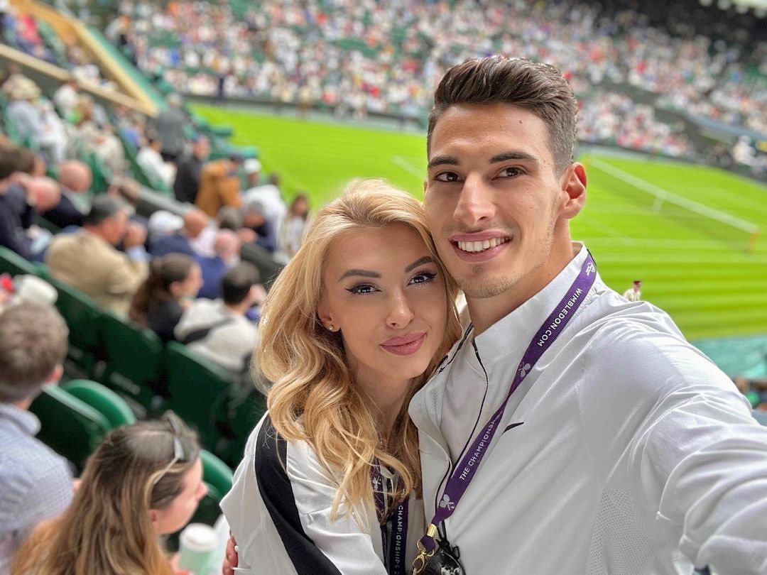 Andreea Bălan a rupt tăcerea după ce s-a zvonit că părinții tenismenului Victor Cornea nu sunt de acord cu relația lor: „Vreau să clarific”
